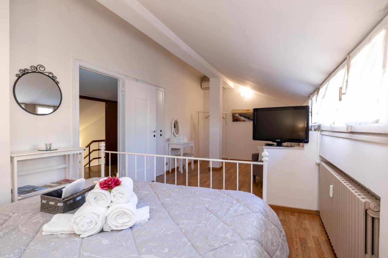 Attico Quarto Di Luna Verona Eksteriør billede