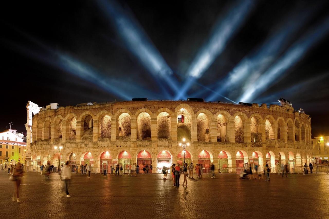 Attico Quarto Di Luna Verona Eksteriør billede